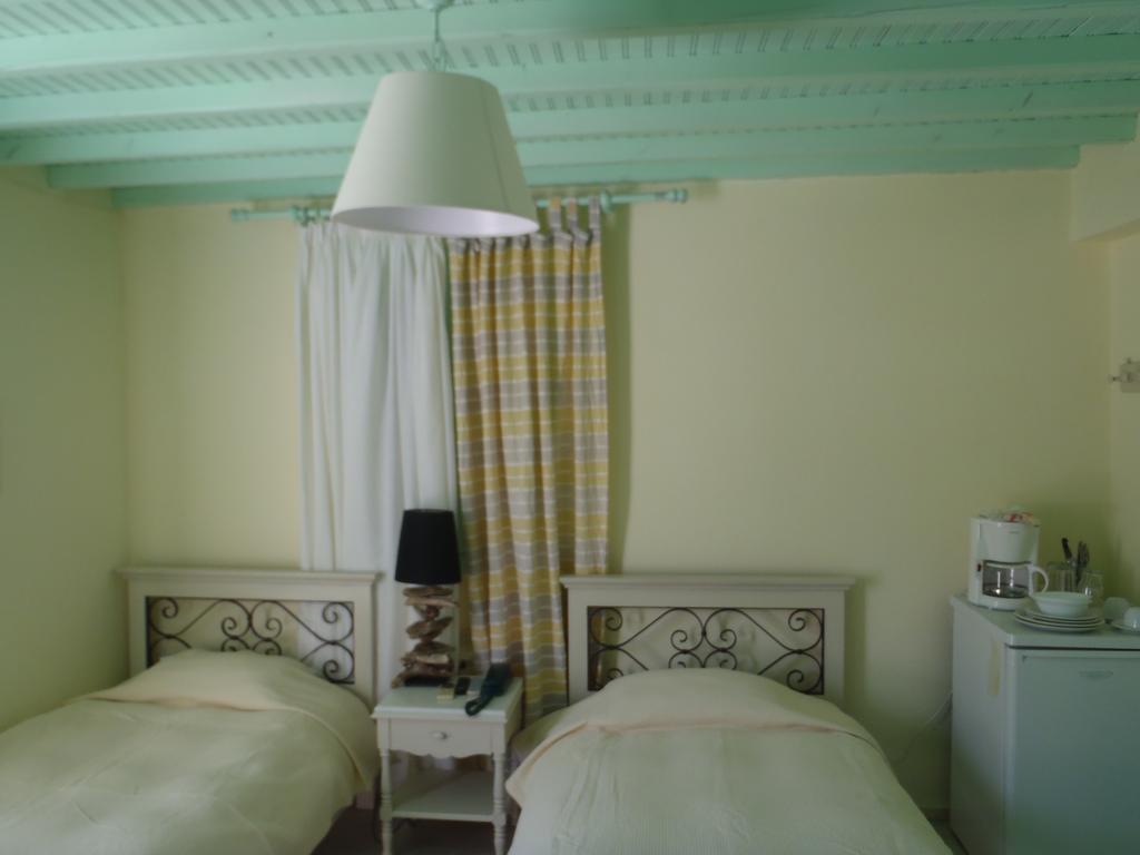 Studios&Suites Rania Mykonos Town Habitación foto